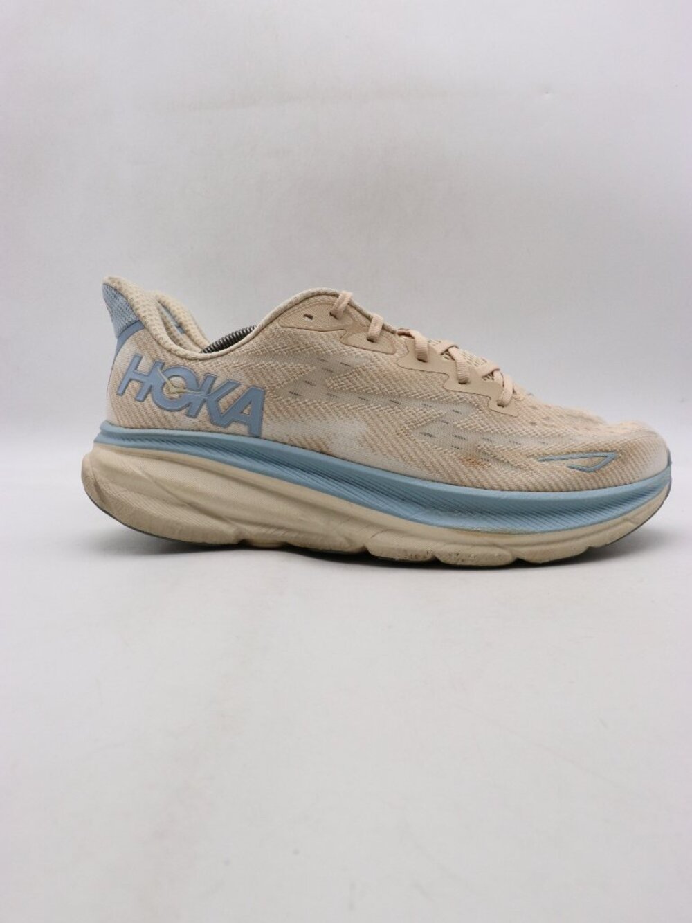 Hoka Clifton 9 Running Shoes Men's Size 13 D Oat Milk Linen 1127895-OKLB